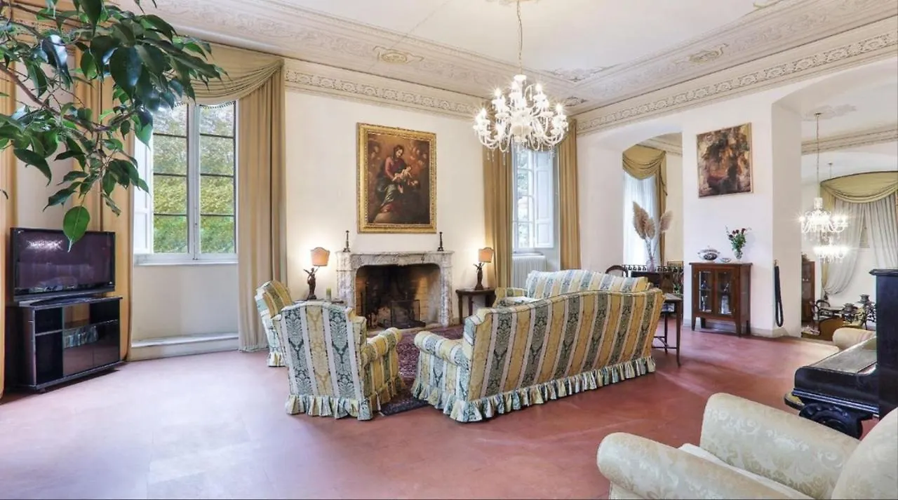 Bed & Breakfast Relais Villa Montecatini Camaiore Italy