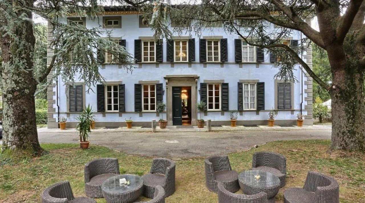 Relais Villa Montecatini Camaiore 0*,  Italy